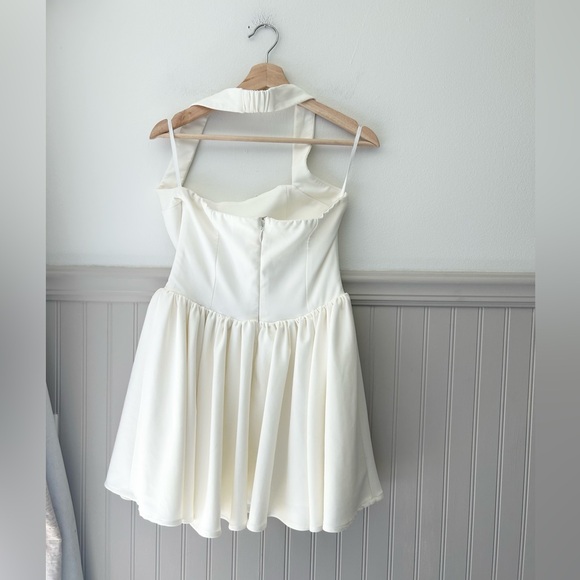Runaway The Label Carmen Mini Halter Dress Ivory Cream Medium - Picture 5 of 7